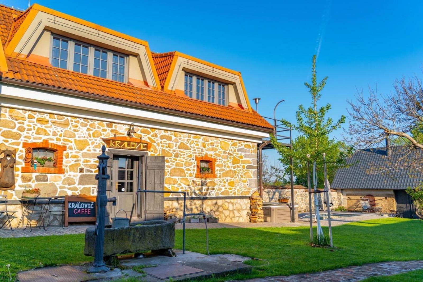 Ubytovanie na súkromí Hokovce Exterior foto